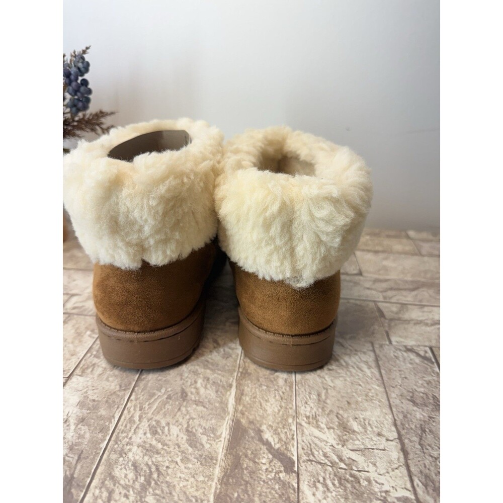 SO Faux Fur Cuff Ankle Boots Size 6 Chestnut color Brand New in Box Never worn - Picture 4 of 9